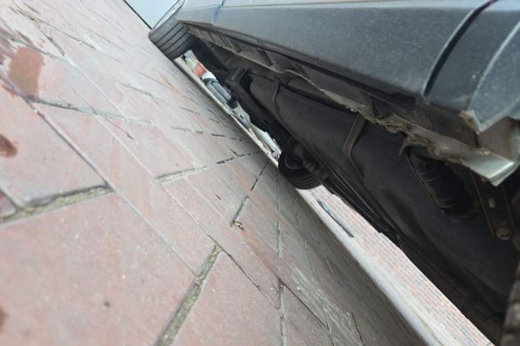 Used Toyota Previa 2007 3.5L 7-Seater Luxury Version Chassis Rear Left