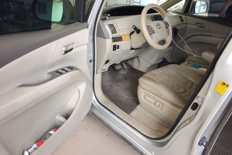 Used Toyota Previa 2007 3.5L 7-Seater Luxury Version Driver Seat