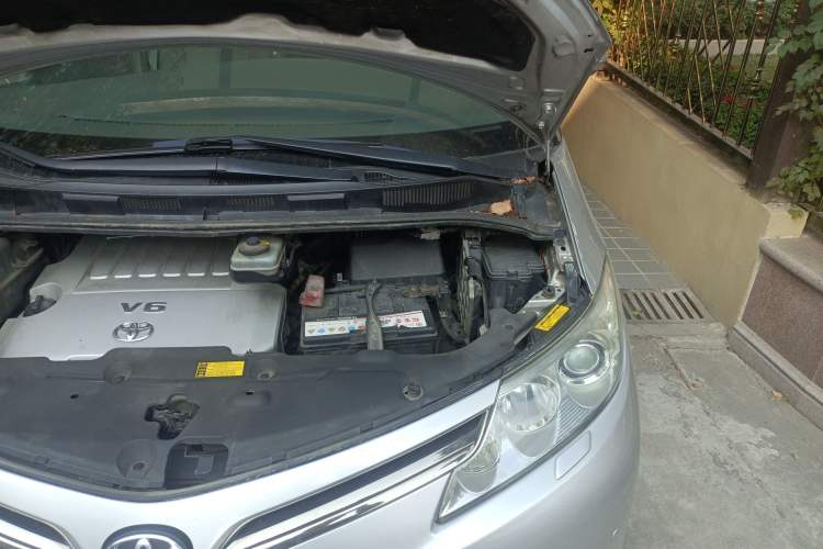 Used Toyota Previa 2007 3.5L 7-Seater Luxury Version Engine Bay Left