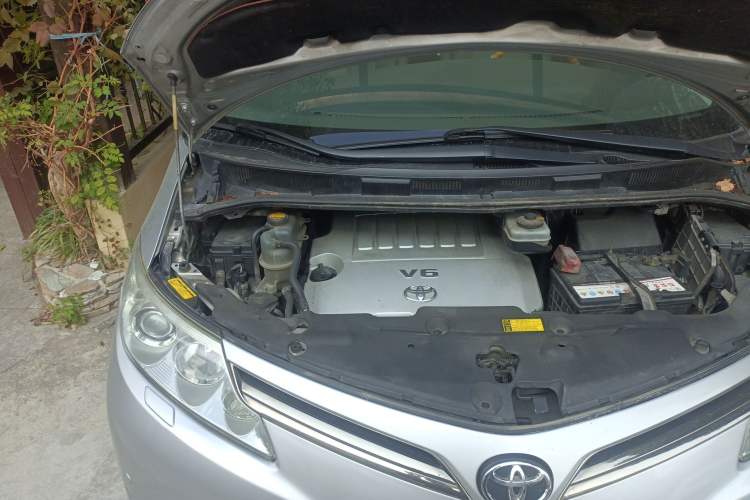 Used Toyota Previa 2007 3.5L 7-Seater Luxury Version Engine Bay Right