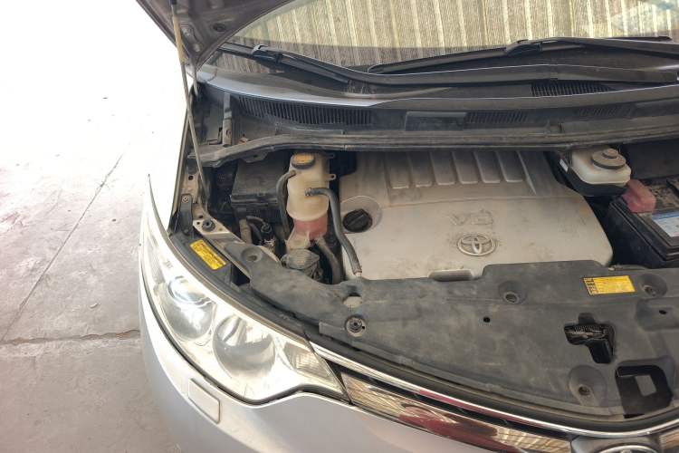Used Toyota Previa 2007 3.5L 7-Seater Luxury Version Engine Bay Right