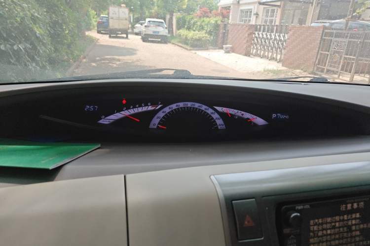 Used Toyota Previa 2007 3.5L 7-Seater Luxury Version Instrument Cluster