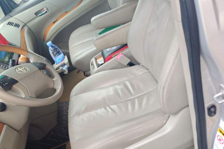 Used Toyota Previa 2007 3.5L 7-Seater Luxury Version Left Front Seat