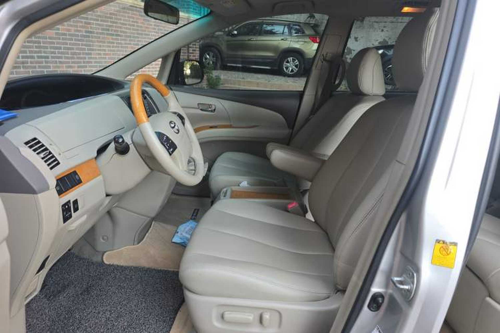 Used Toyota Previa 2007 3.5L 7-Seater Luxury Version Left Front Seat