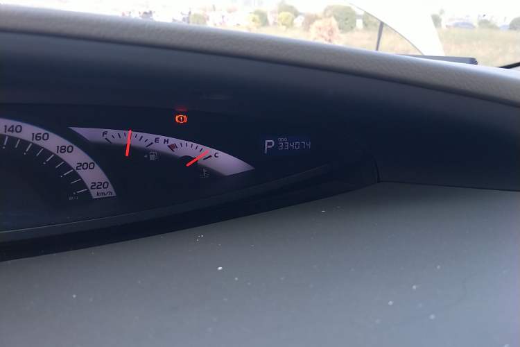 Used Toyota Previa 2007 3.5L 7-Seater Luxury Version Odometer Close Up