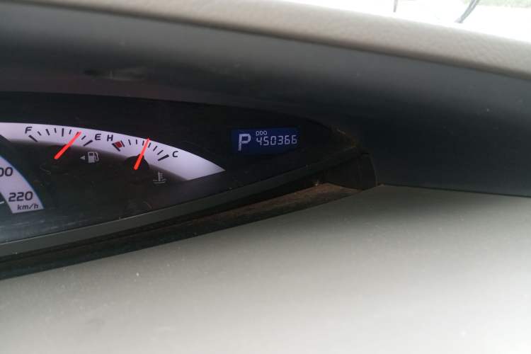 Used Toyota Previa 2007 3.5L 7-Seater Luxury Version Odometer Close Up