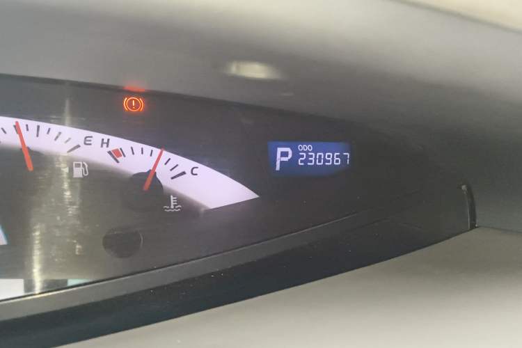Used Toyota Previa 2007 3.5L 7-Seater Luxury Version Odometer Close Up
