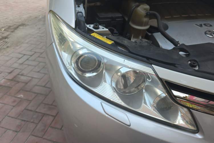 Used Toyota Previa 2007 3.5L 7-Seater Luxury Version Right Front Headlight