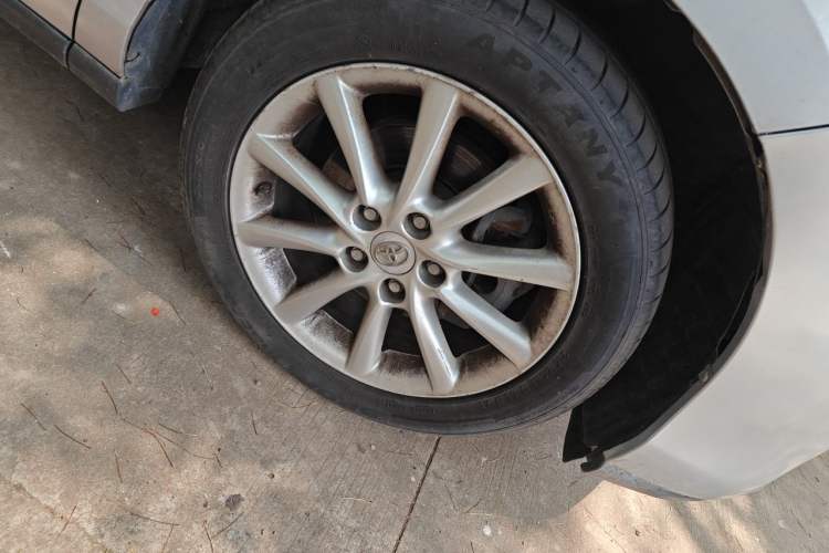 Used Toyota Previa 2007 3.5L 7-Seater Luxury Version Right Front Wheel Hub