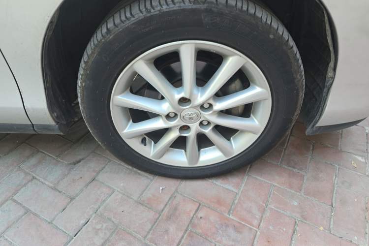Used Toyota Previa 2007 3.5L 7-Seater Luxury Version Right Front Wheel Hub