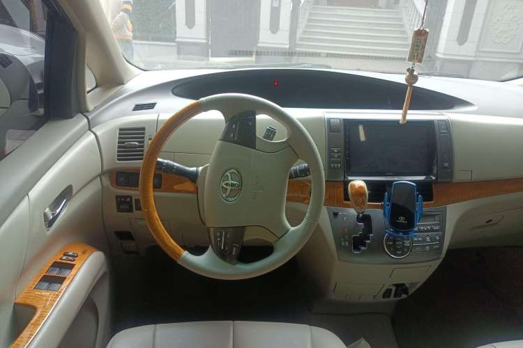 Used Toyota Previa 2007 3.5L 7-Seater Luxury Version Steering Wheel