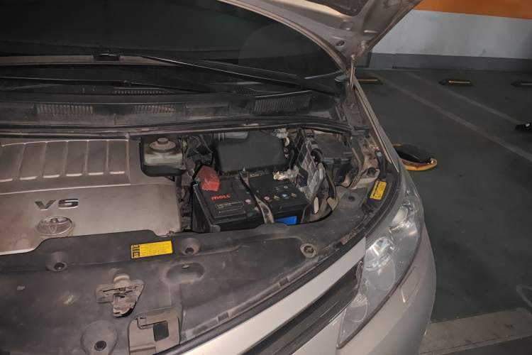 Used Toyota Previa 2007 3.5L 7-Seater Luxury Version Engine Bay Left
