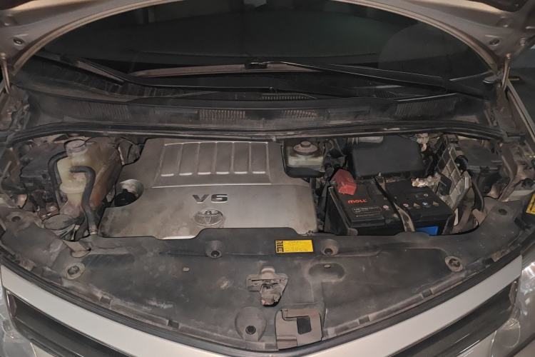 Used Toyota Previa 2007 3.5L 7-Seater Luxury Version Engine Bay