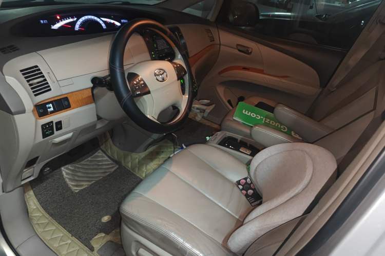 Used Toyota Previa 2007 3.5L 7-Seater Luxury Version Left Front Seat
