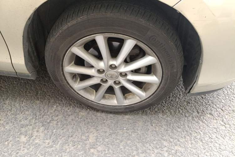 Used Toyota Previa 2007 3.5L 7-Seater Luxury Version Right Front Wheel Hub