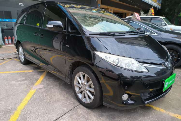 Used Toyota Previa 2012 2.4L 7-Seater Standard Edition Front Right 45 Deg