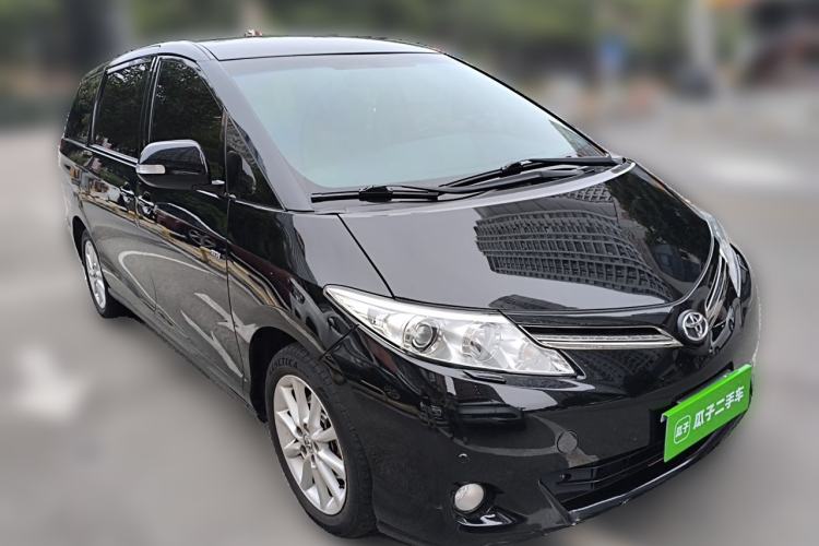 Used Toyota Previa 2012 2.4L 7-Seater Luxury Edition Front Right 45 Deg