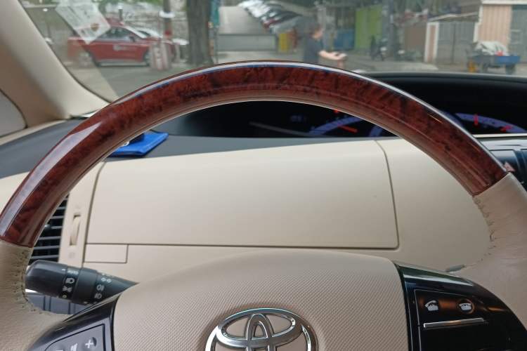 Used Toyota Previa 2012 2.4L 7-Seater Luxury Edition Instrument Cluster