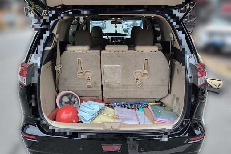 Used Toyota Previa 2012 2.4L 7-Seater Luxury Edition Trunk