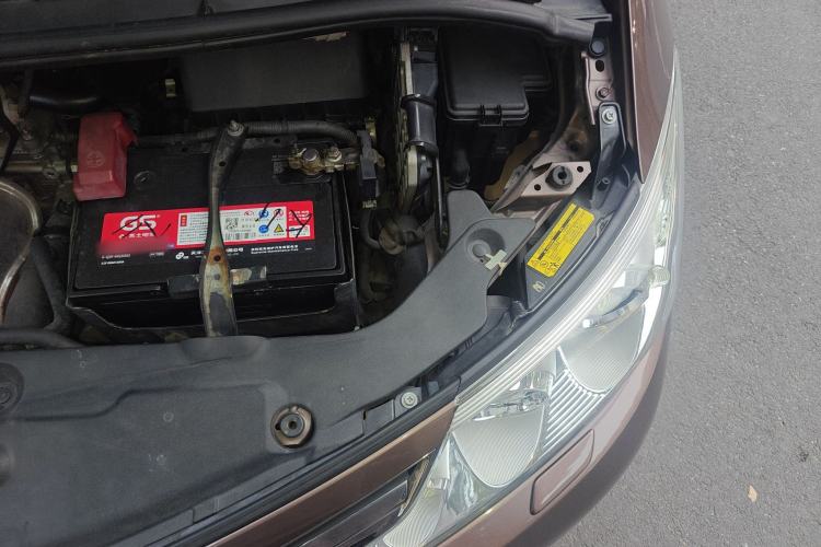 Used Toyota Previa 2012 2.4L 7-Seater Luxury Edition Engine Bay Left
