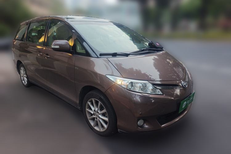 Used Toyota Previa 2012 2.4L 7-Seater Luxury Edition Front Right 45 Deg