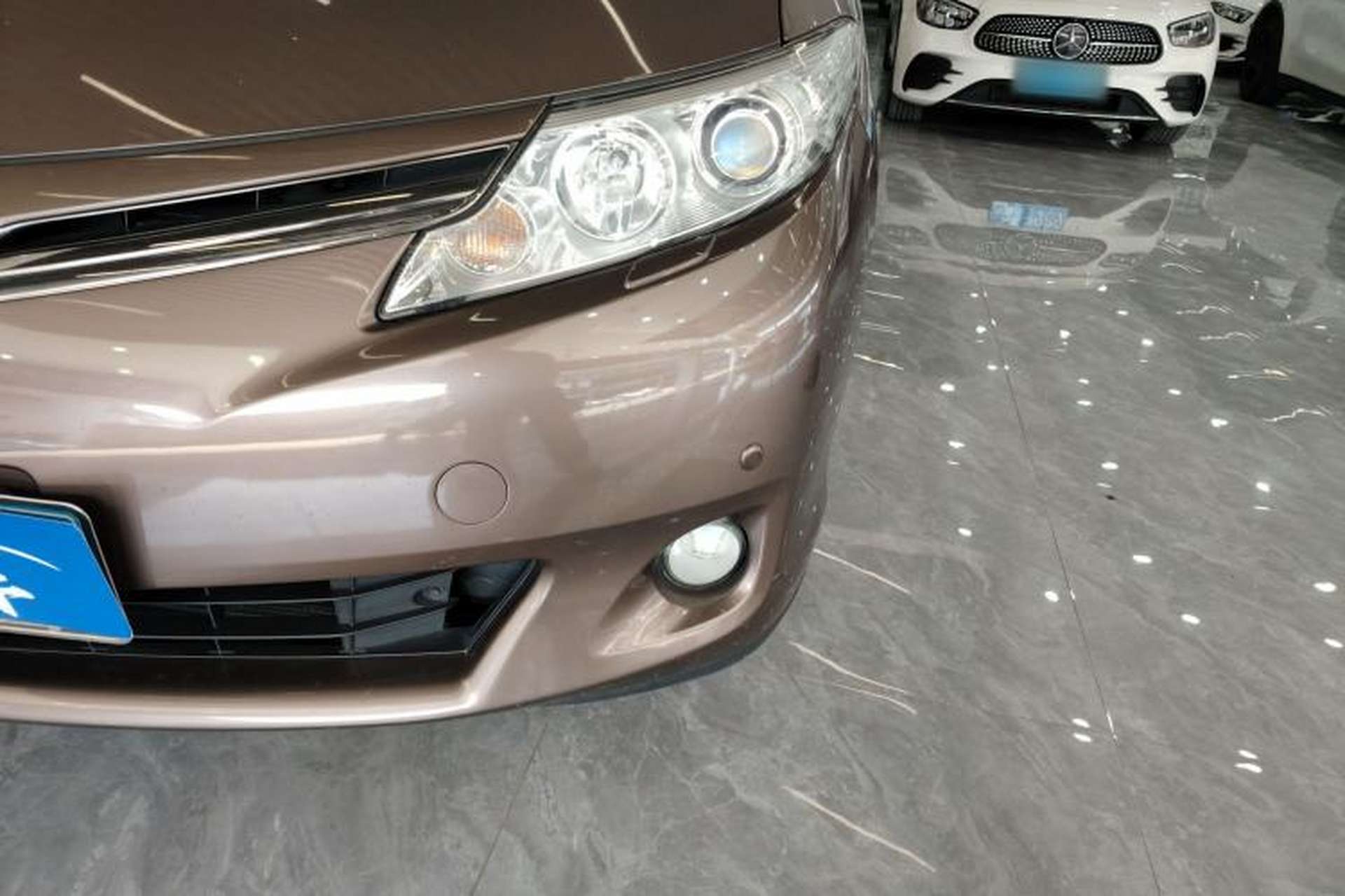 Used Toyota Previa 2012 2.4L 7-Seater Luxury Edition Left Front Headlight