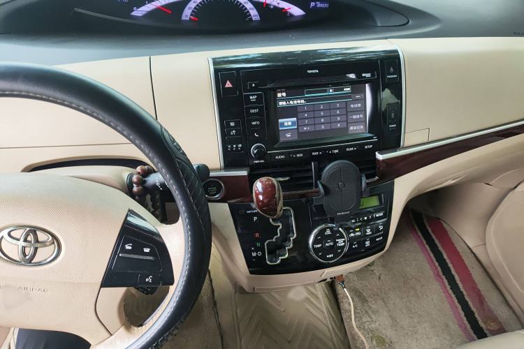 Used Toyota Previa 2012 2.4L 7-Seater Luxury Edition Audio And AC Panel