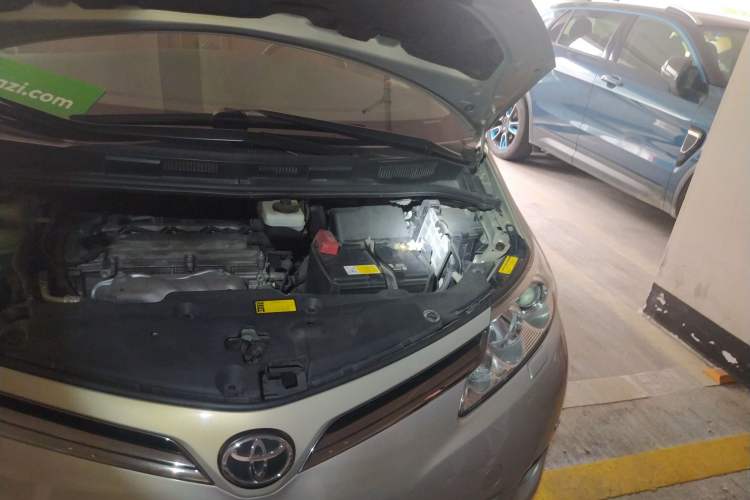 Used Toyota Previa 2012 2.4L 7-Seater Luxury Edition Engine Bay Left