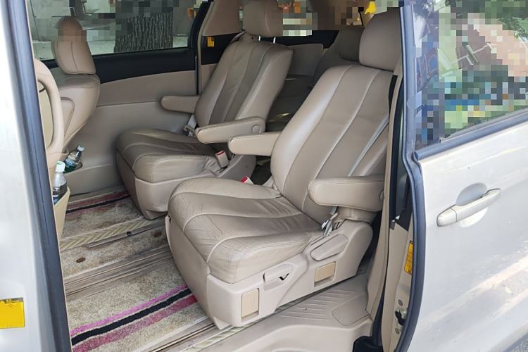 Used Toyota Previa 2012 2.4L 7-Seater Luxury Edition Interior 4