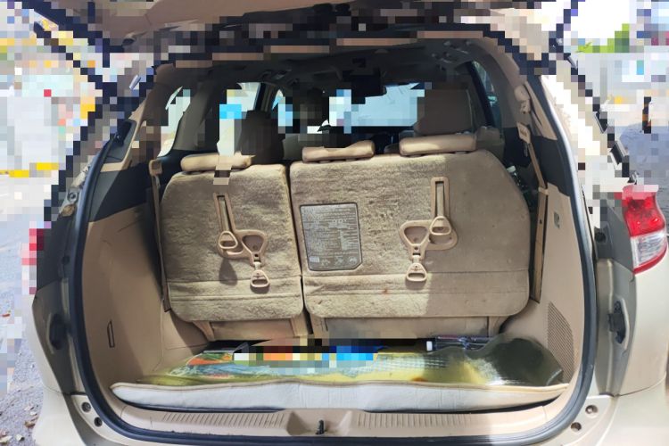 Used Toyota Previa 2012 2.4L 7-Seater Luxury Edition Trunk