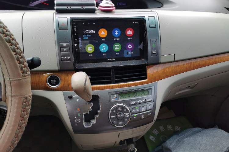 Used Toyota Previa 2012 2.4L 7-Seater Luxury Edition Audio And AC Panel