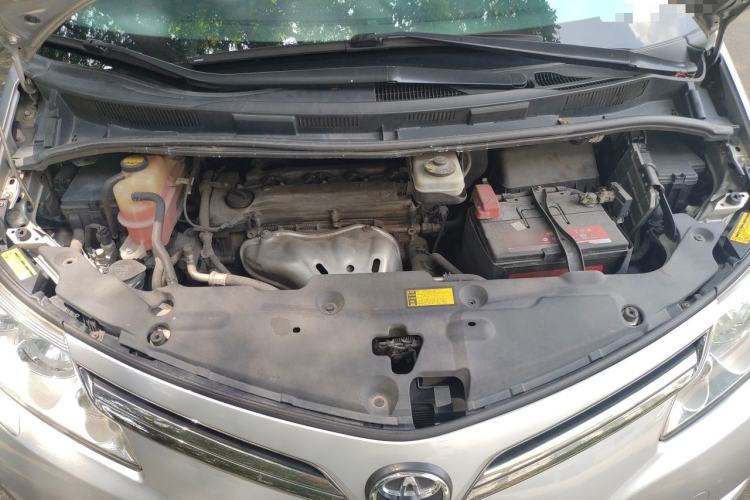 Used Toyota Previa 2012 2.4L 7-Seater Luxury Edition Engine Bay