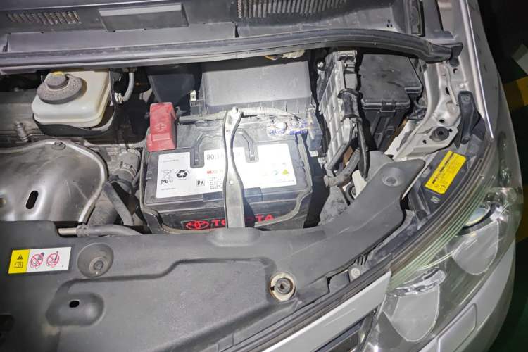 Used Toyota Previa 2012 2.4L 7-Seater Luxury Edition Engine Bay Left