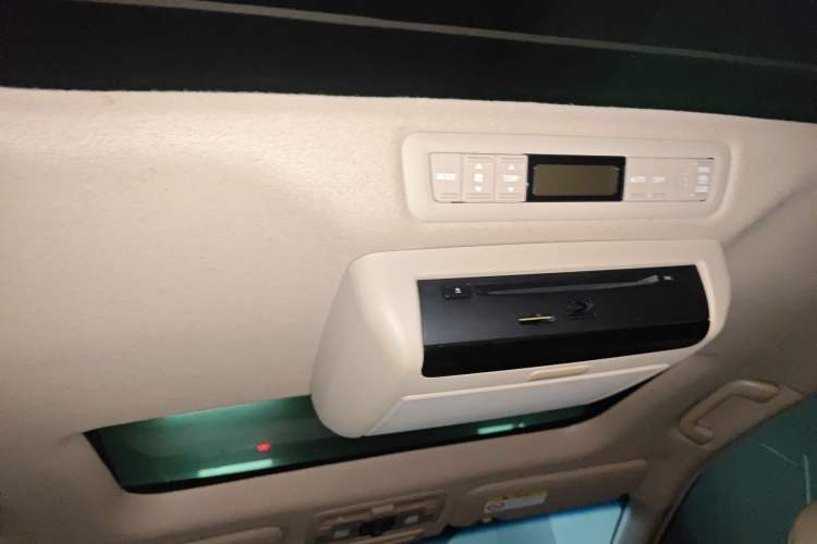 Used Toyota Previa 2012 2.4L 7-Seater Luxury Edition Headliner