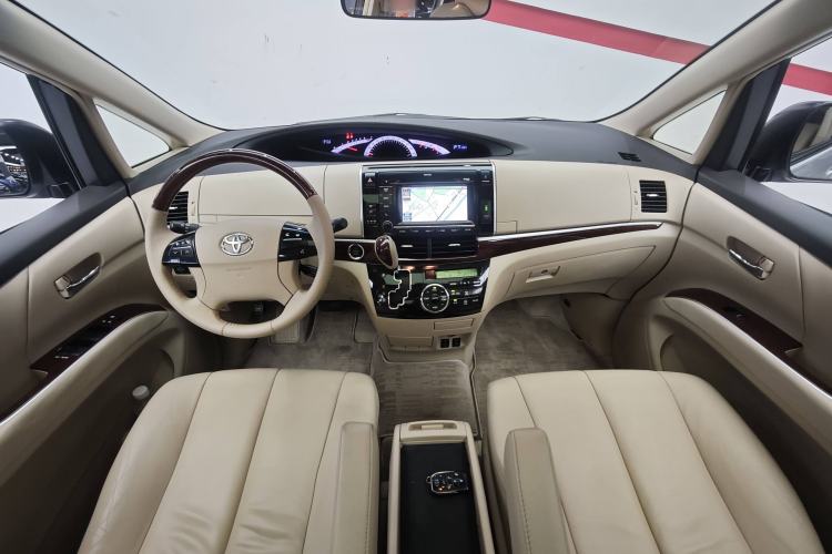 Used Toyota Previa 2012 2.4L 7-Seater Luxury Edition Audio And AC Panel