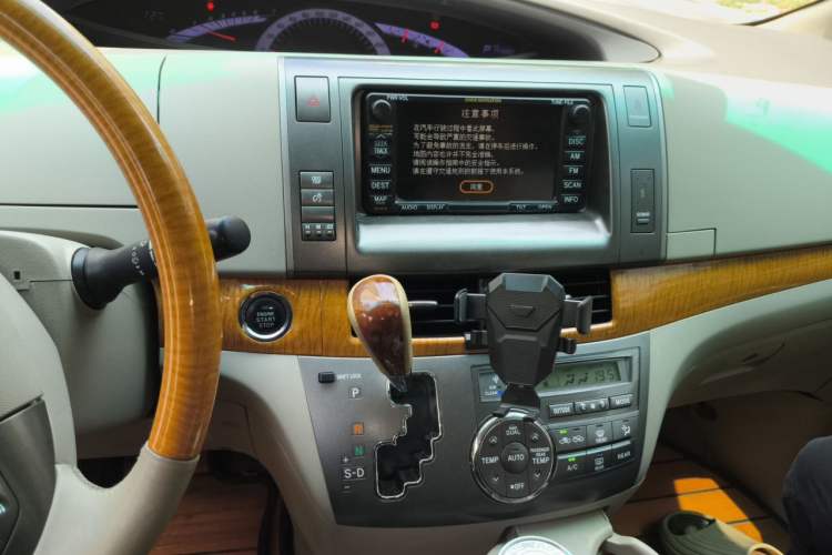 Used Toyota Previa 2012 2.4L 7-Seater Luxury Edition Audio And AC Panel