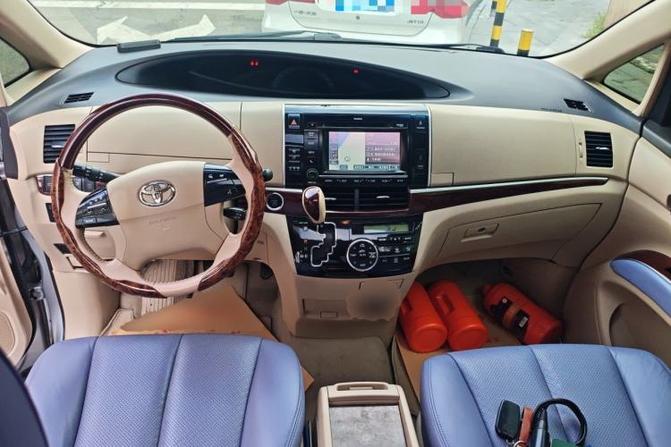Used Toyota Previa 2012 2.4L 7-Seater Luxury Edition Center Console