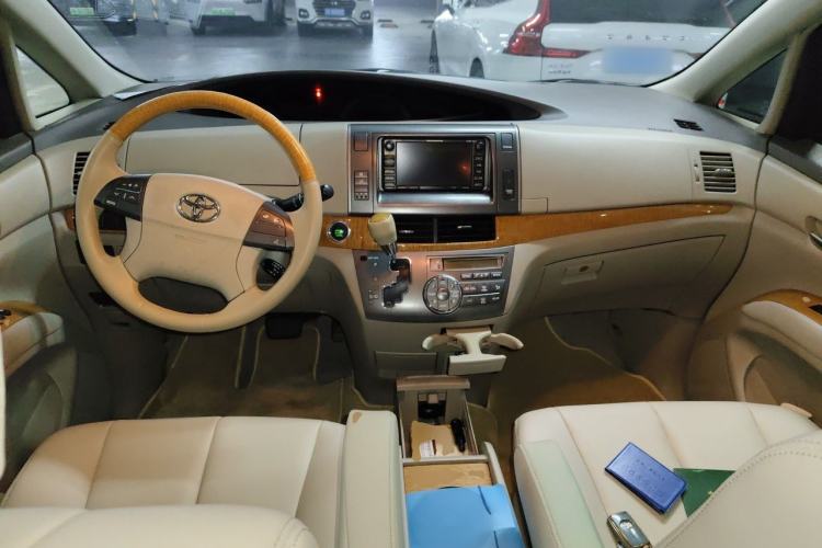 Used Toyota Previa 2012 2.4L 7-Seater Luxury Edition Center Console