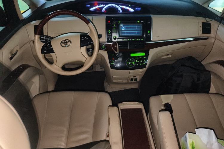 Used Toyota Previa 2012 2.4L 7-Seater Luxury Edition Center Console
