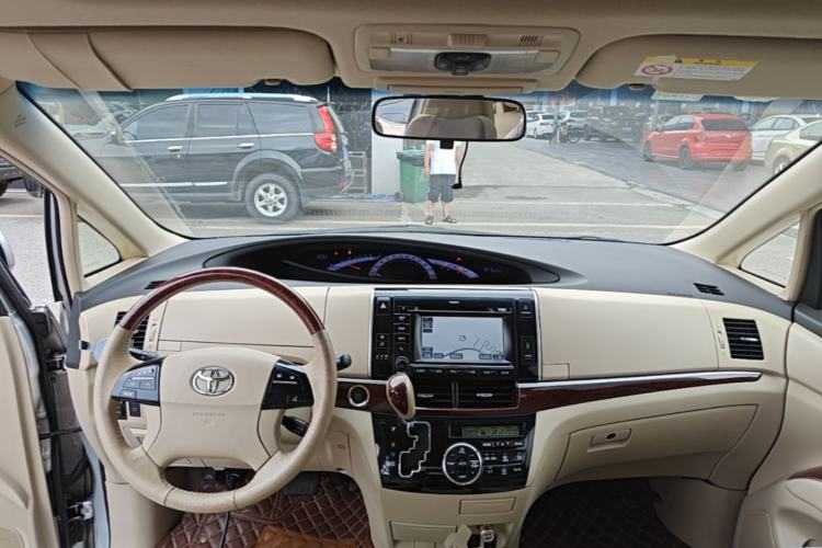 Used Toyota Previa 2012 2.4L 7-Seater Luxury Edition Center Console