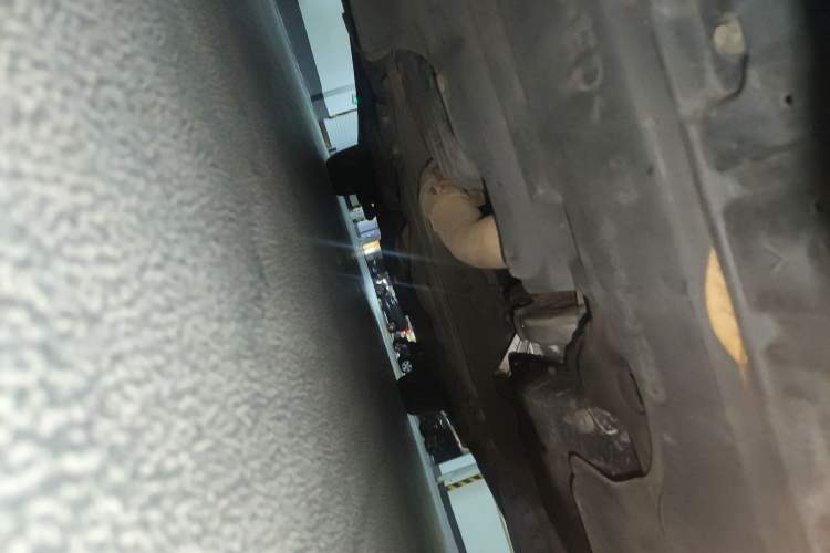 Used Toyota Previa 2012 2.4L 7-Seater Standard Edition Chassis Front