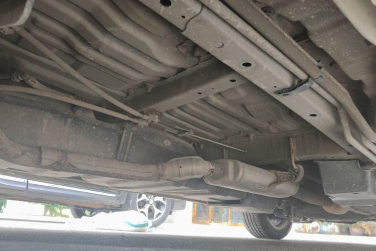 Used Toyota Previa 2012 2.4L 7-Seater Luxury Edition Chassis Front Left