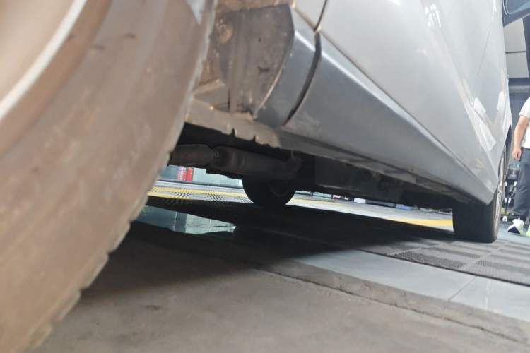 Used Toyota Previa 2012 2.4L 7-Seater Luxury Edition Chassis Rear Right