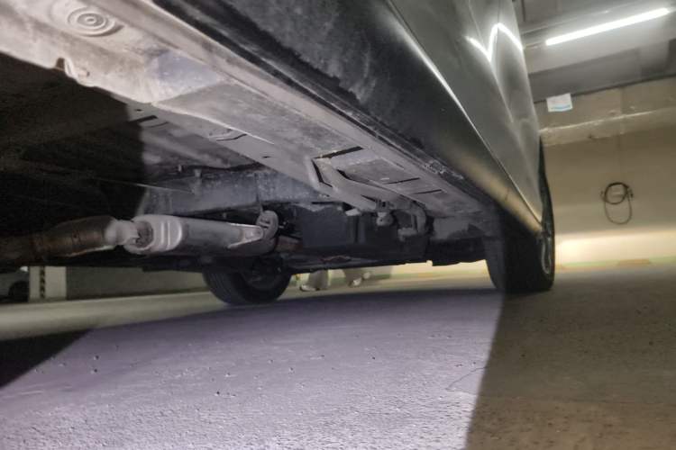 Used Toyota Previa 2012 2.4L 7-Seater Luxury Edition Chassis Rear Right