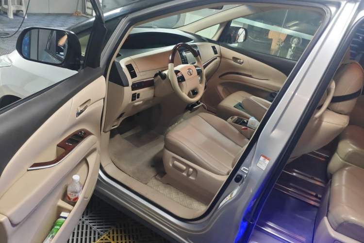 Used Toyota Previa 2012 2.4L 7-Seater Luxury Edition Driver Seat