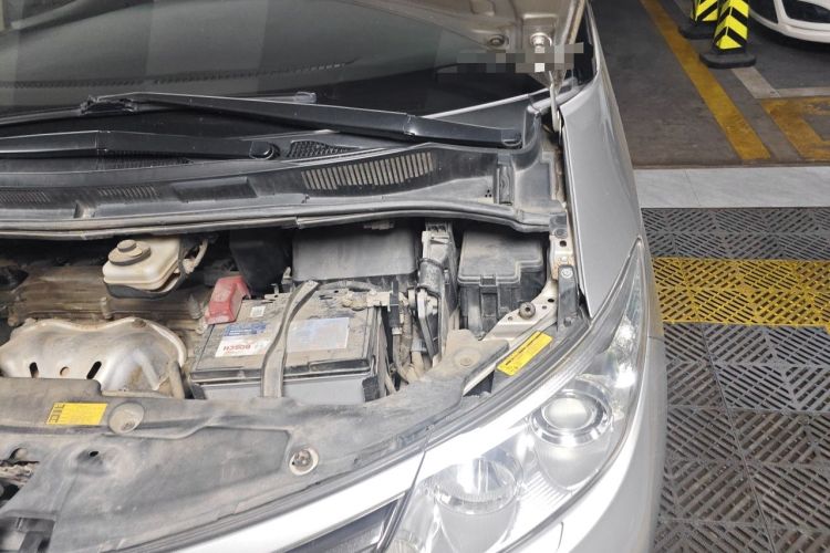 Used Toyota Previa 2012 2.4L 7-Seater Luxury Edition Engine Bay Left