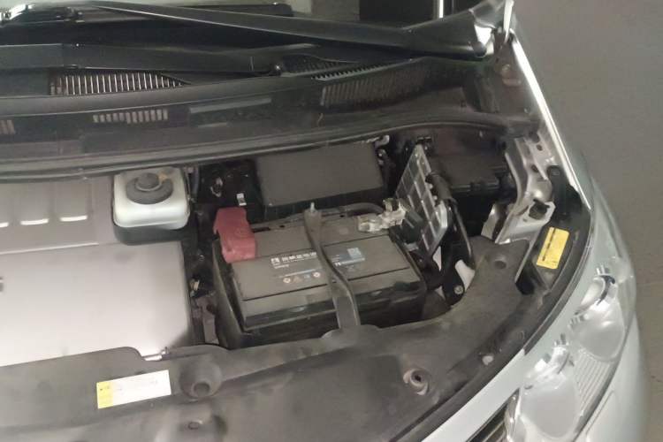 Used Toyota Previa 2012 3.5L 7-Seater Luxury Version Engine Bay Left