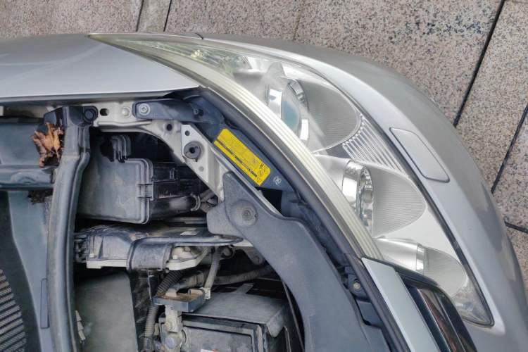 Used Toyota Previa 2012 2.4L 7-Seater Standard Edition Engine Bay Left