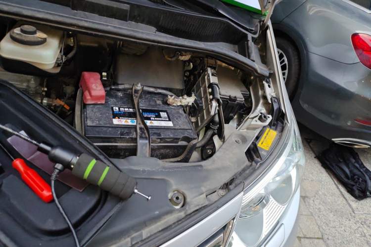 Used Toyota Previa 2012 2.4L 7-Seater Luxury Edition Engine Bay Left