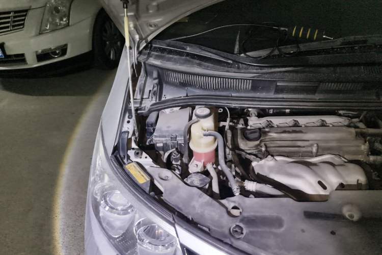Used Toyota Previa 2012 2.4L 7-Seater Luxury Edition Engine Bay Right